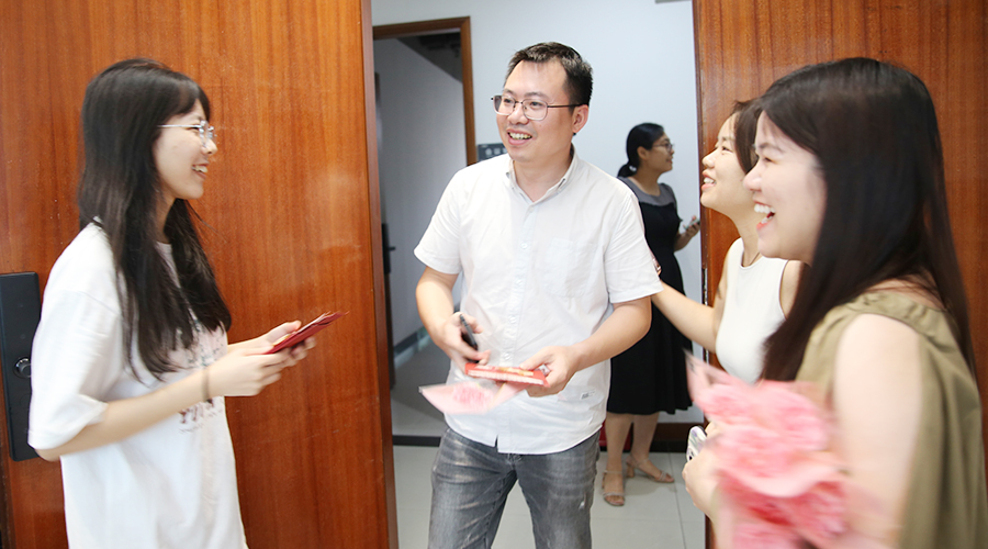 ��˹ά��˹9888��(�й���)�ٷ���վ