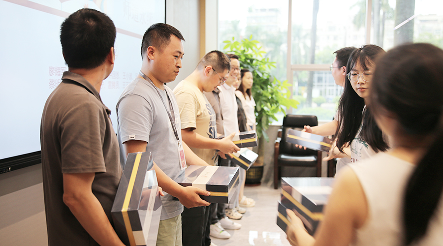 ��˹ά��˹9888��(�й���)�ٷ���վ